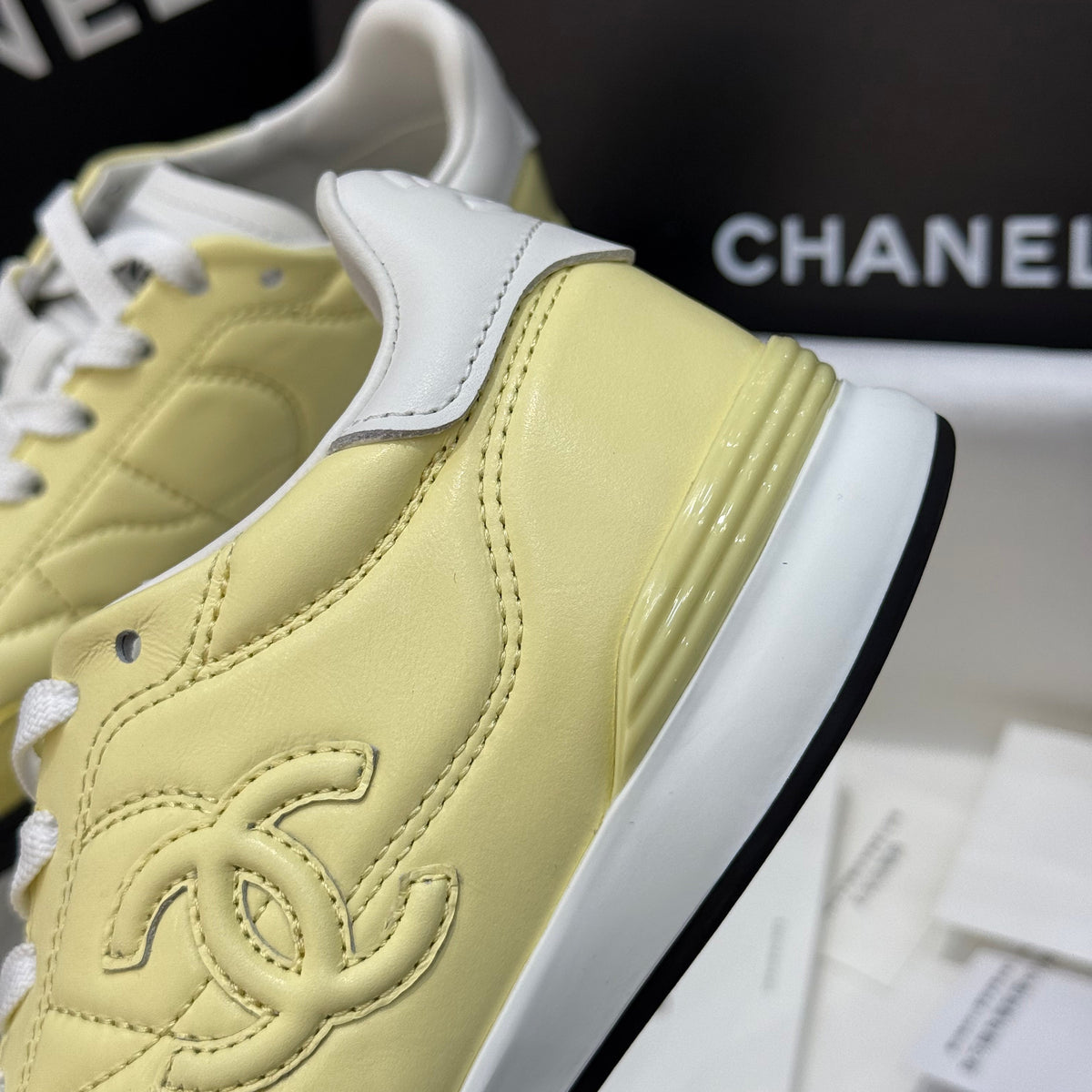 CC SNEAKER