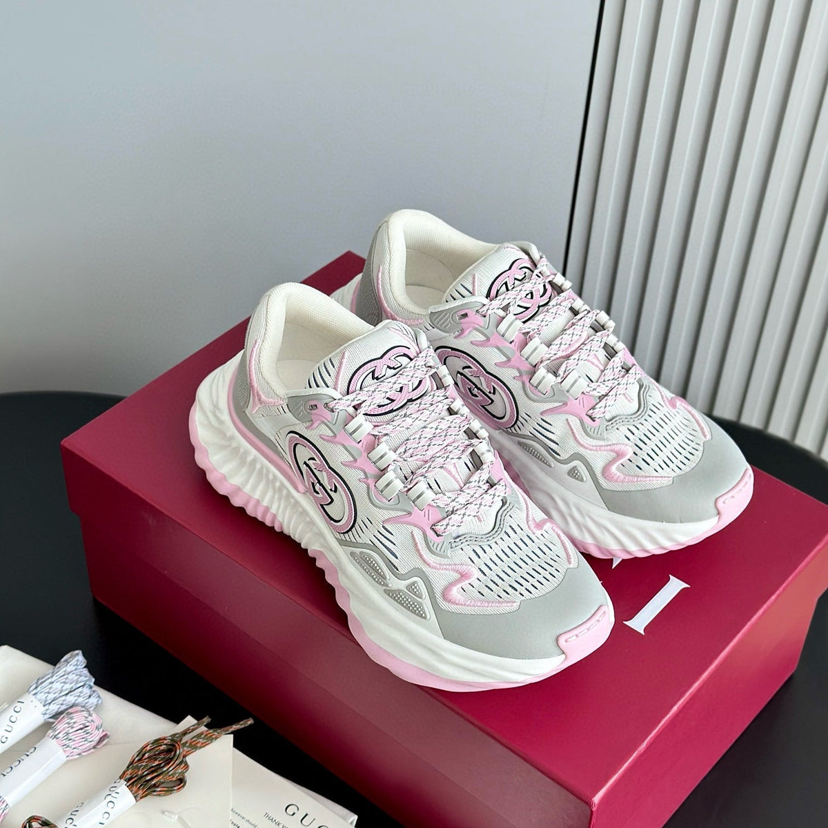 GG RIPPLE TRAINERS
