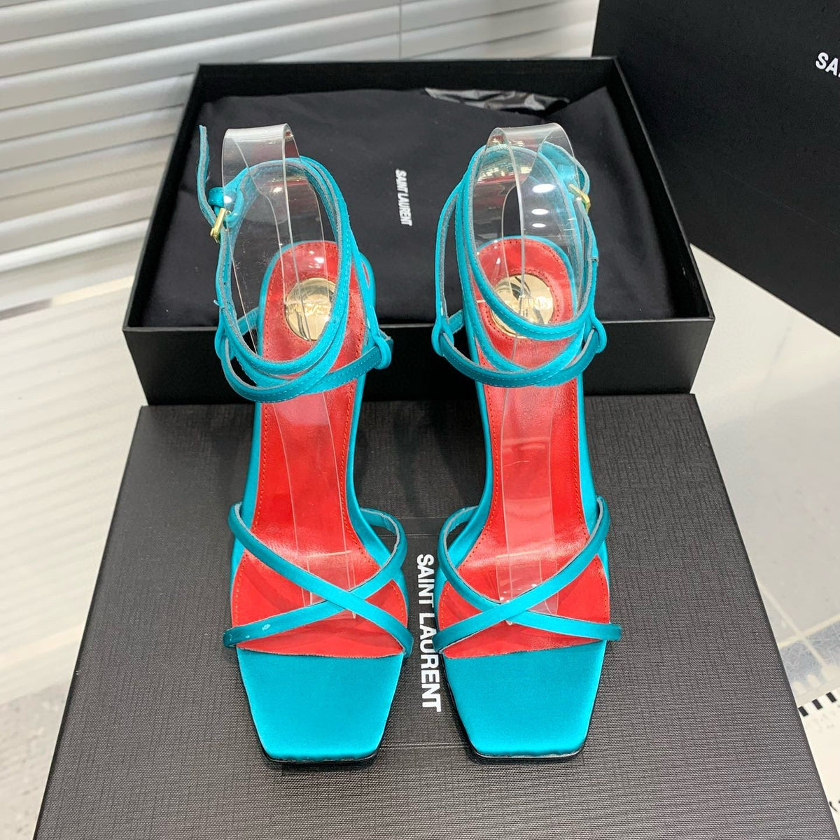 SL HEELS