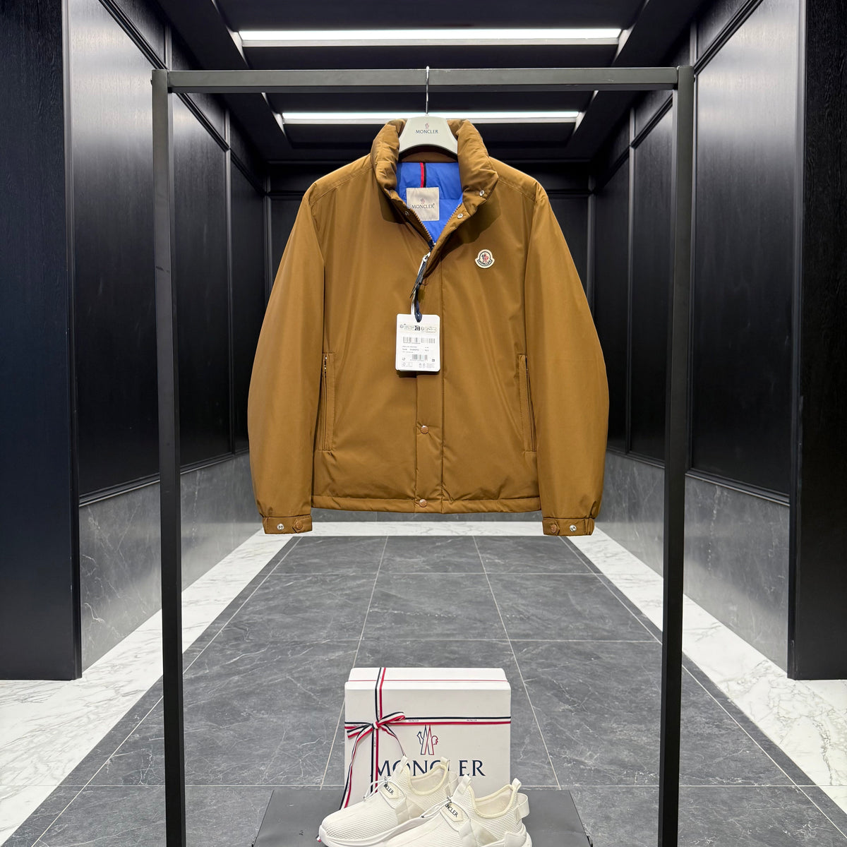 MONC EPINE JACKET