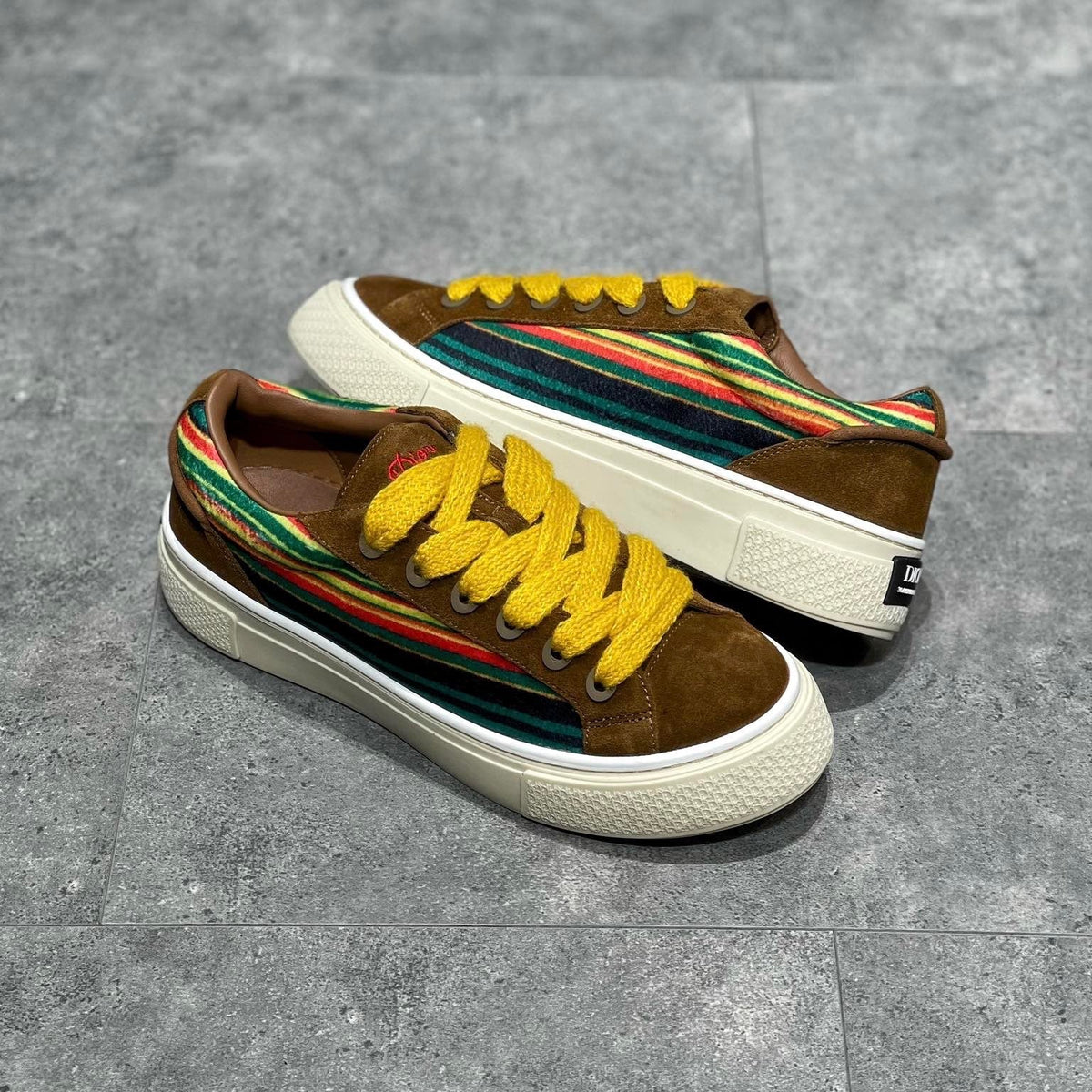 CD B33 SNEAKER