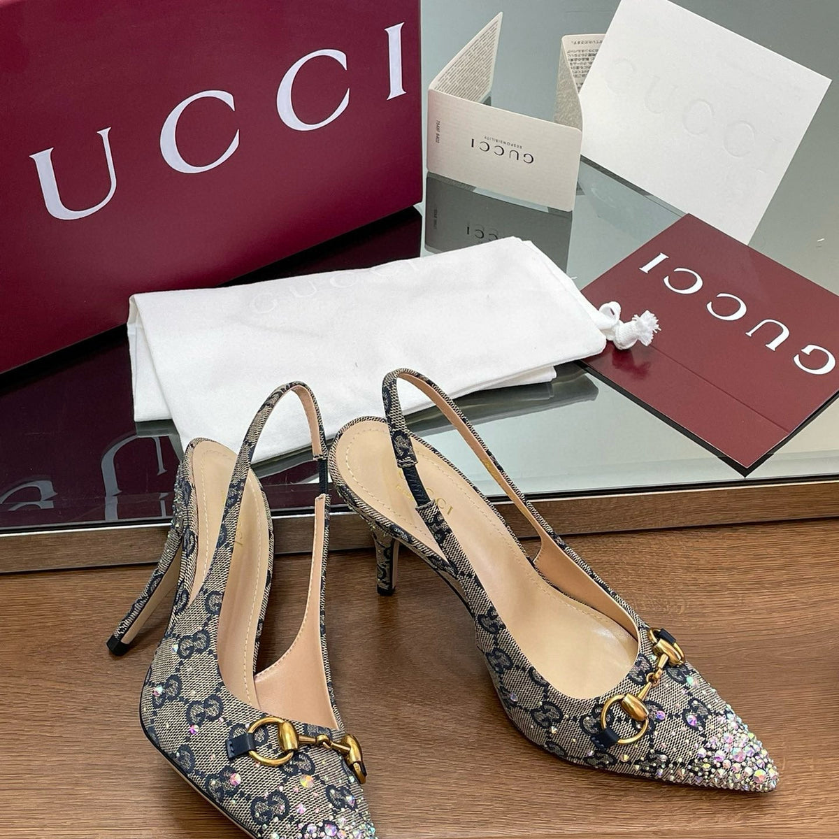 GG HEELS