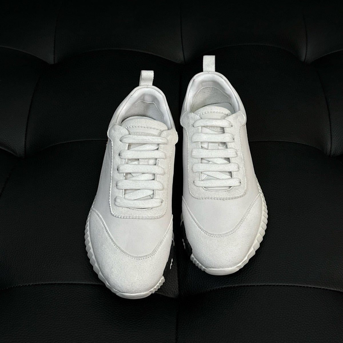 HERM BOUNCING SNEAKERS