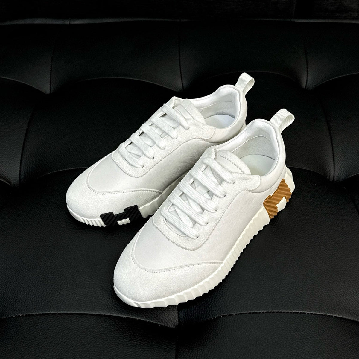 HERM BOUNCING SNEAKERS
