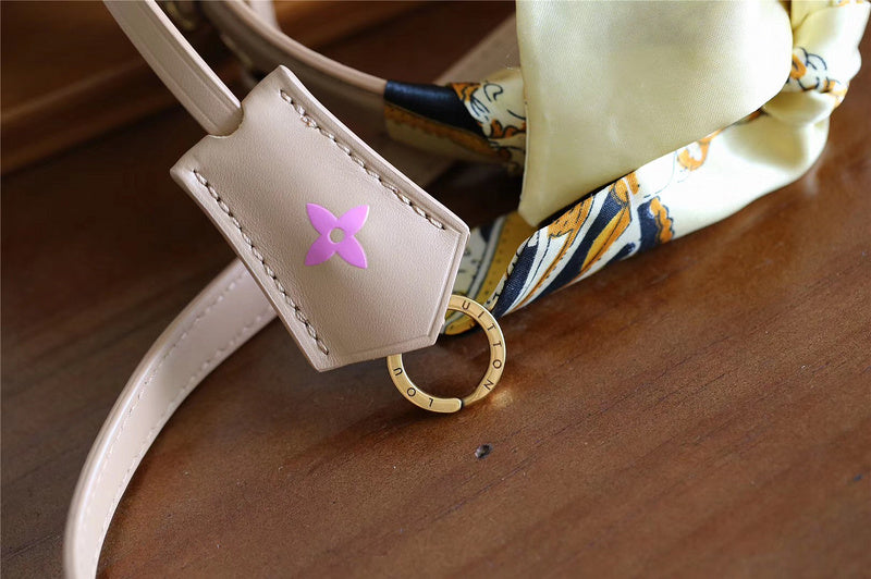 I W Fashion Lu-Vi bags - 8583