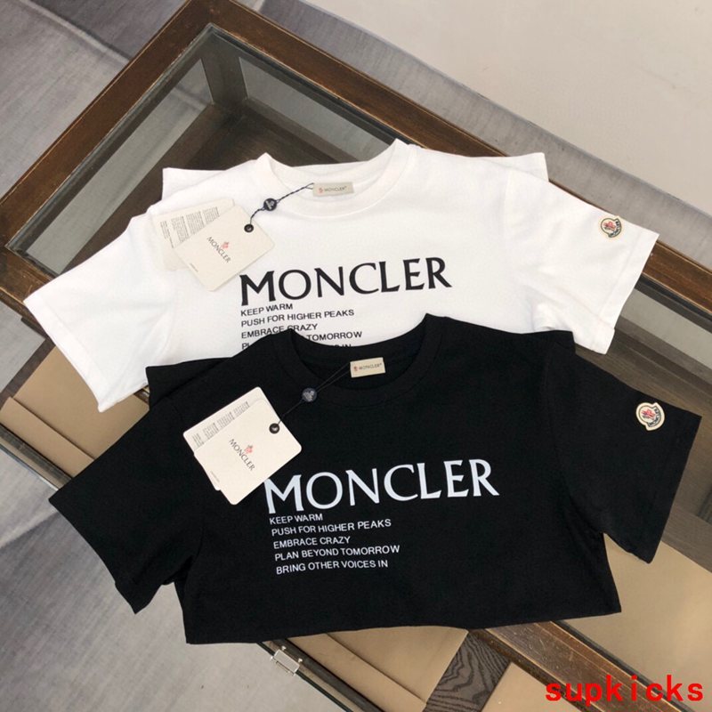 Moncler Luxury Cloth