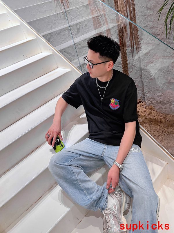 Moncler Luxury Cloth