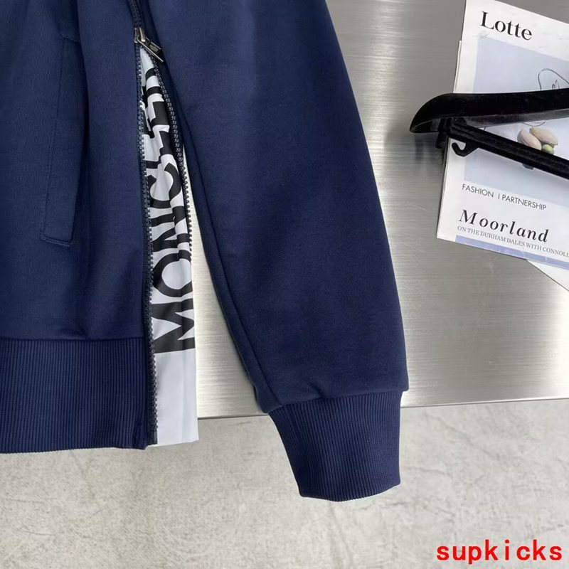 Moncler Luxury Cloth