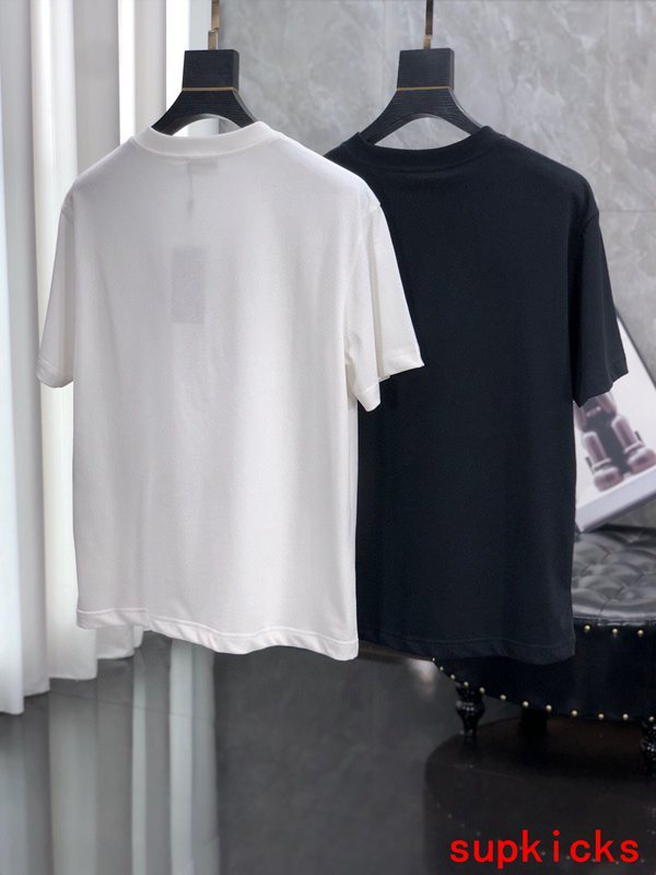 Moncler Luxury Cloth