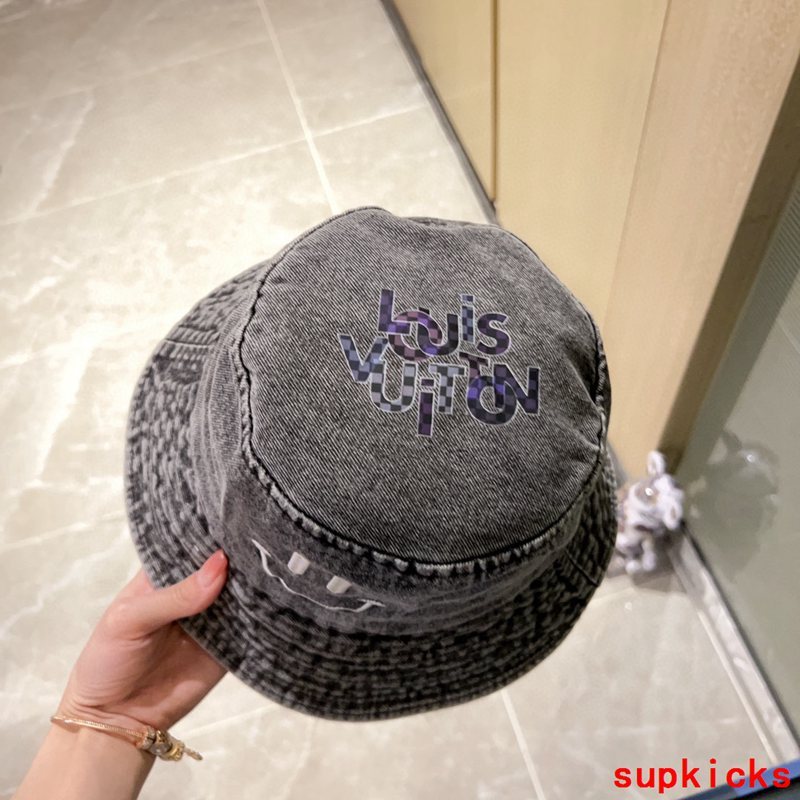 Louis Vuitton Luxury Cap