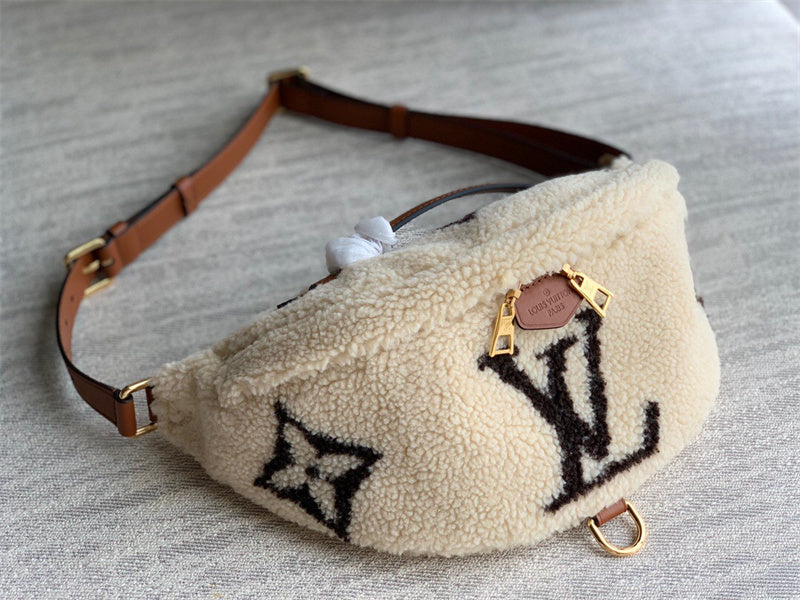 PHA - LOV Bags - 361