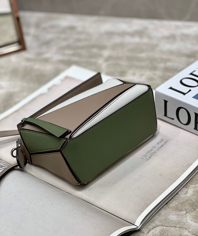 PHA - LWO Bags - 225
