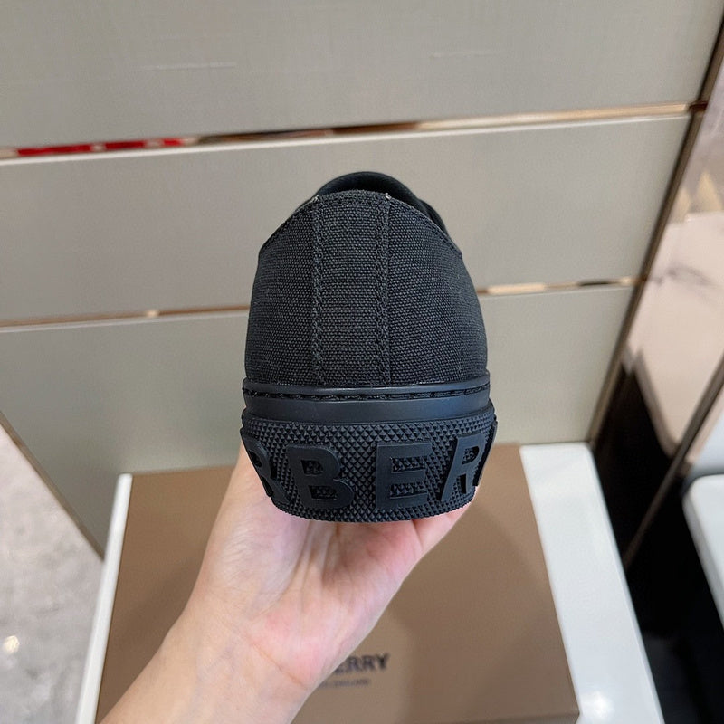 Burberry Luxury Shoes
