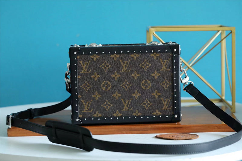 I W Fashion Lu-Vi bags - 10122
