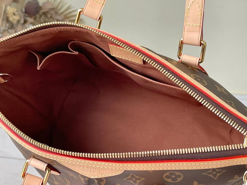 I W Fashion Lu-Vi bags - 17148