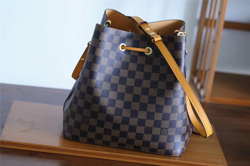 I W Fashion Lu-Vi bags - 8577