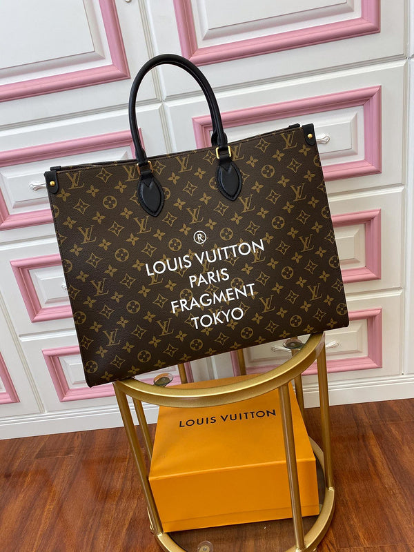 I W Fashion Lu-Vi bags - 17806