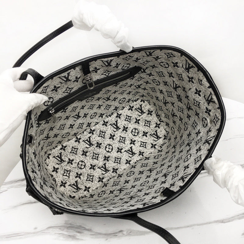 LOV2 Bags - Luxurious Bags  336