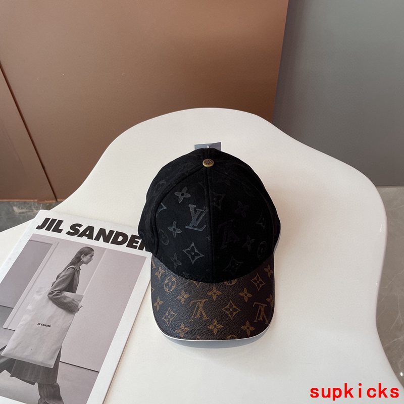 Louis Vuitton Luxury Cap