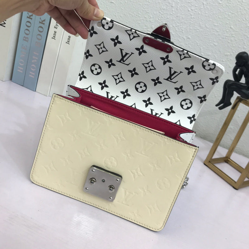 LOV2 Bags - Luxurious Bags  924