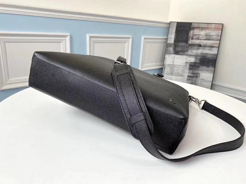 LOV2 Bags - Luxurious Bags  2714