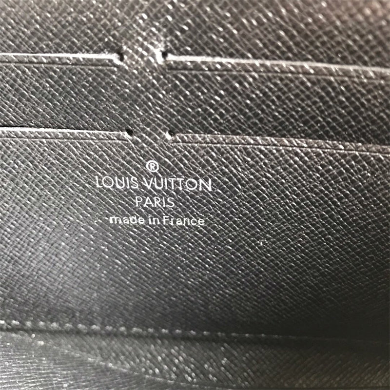 PHA - LOV Bags - 392