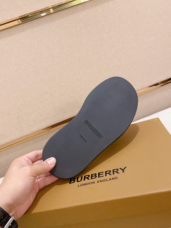 Burberry Luxury Shoes