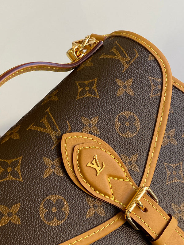 I W Fashion Lu-Vi bags - 17005