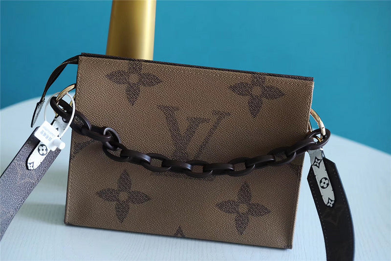 I W Fashion Lu-Vi bags - 8392
