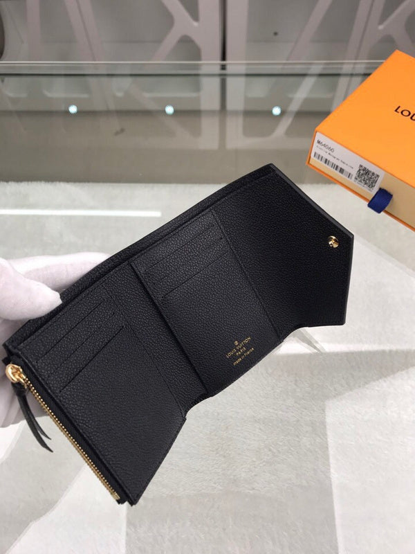 I W Fashion Lu-Vi bags - 8990