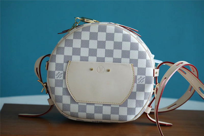 I W Fashion Lu-Vi bags - 8330
