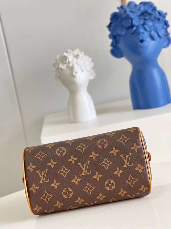 LOV2 Bags - Luxurious Bags  555