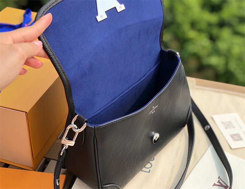 PHA - LOV Bags - 576