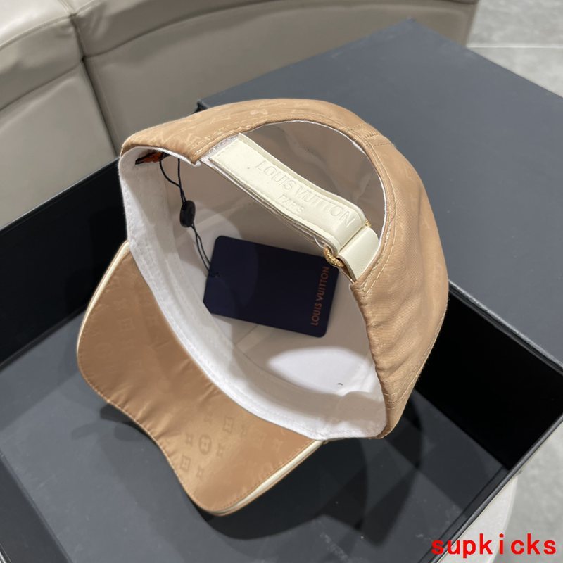 Louis Vuitton Luxury Cap