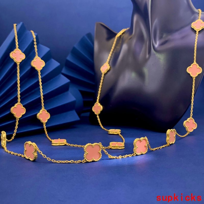 Van Cleef & Arples Jewelry