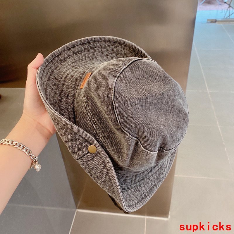 Louis Vuitton Luxury Cap