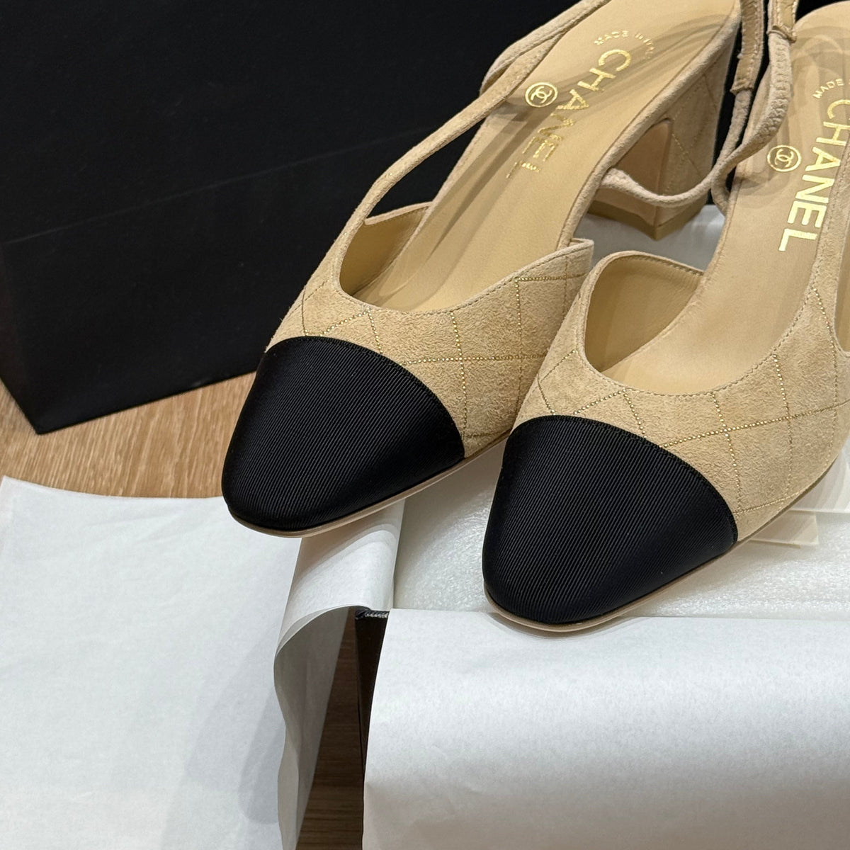 CC SLINGBACK PUMPS