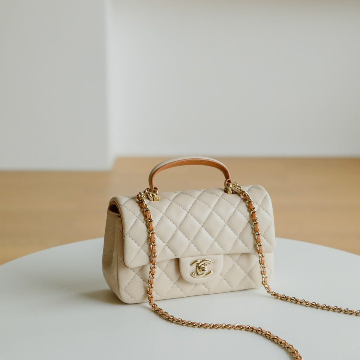 CC CLASSIC FLAP MINI BAG