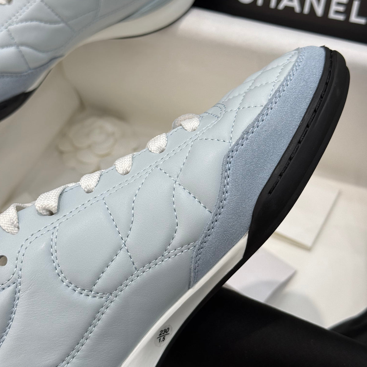 CC SNEAKER
