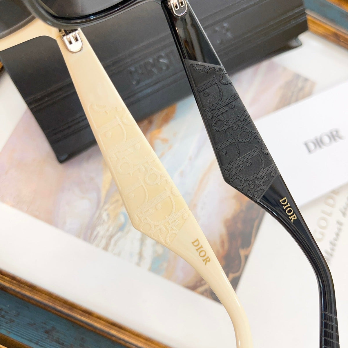 CD SUNGLASSES