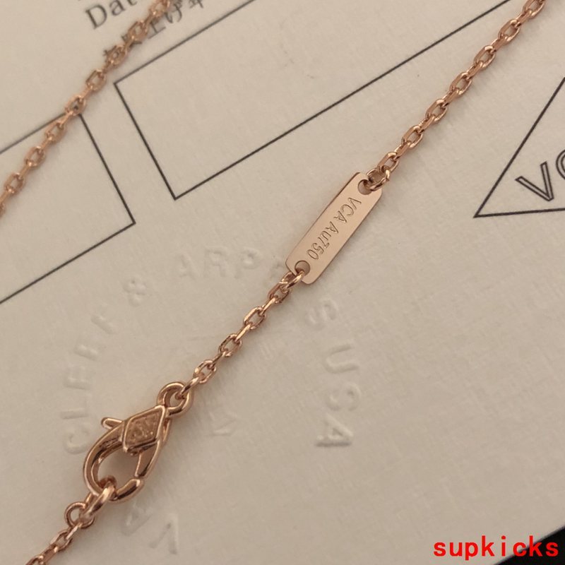 Van Cleef & Arples Jewelry