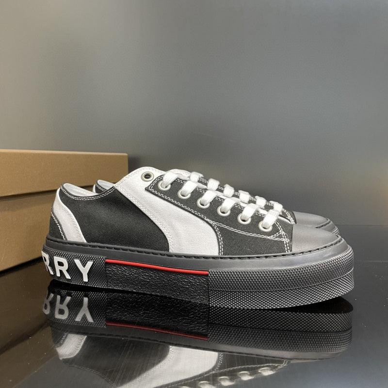 Burberry Luxury Shoes