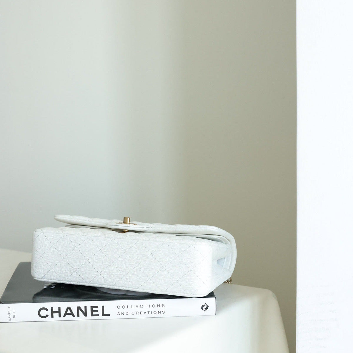 CC CLASSIC FLAP BAG