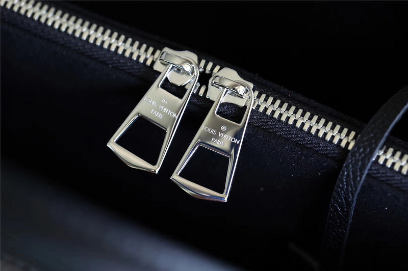 I W Fashion Lu-Vi bags - 8413