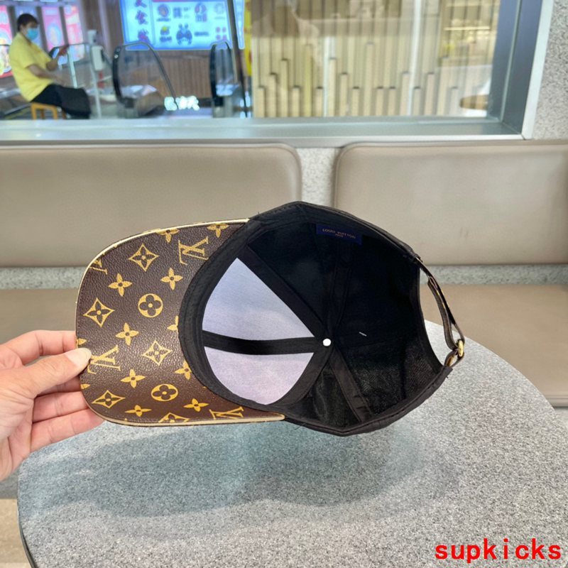 Louis Vuitton Luxury Cap