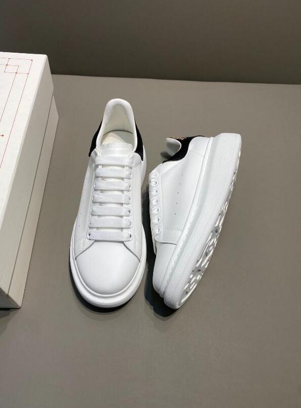 Mila's Edit - AQ Men SHoes - 249