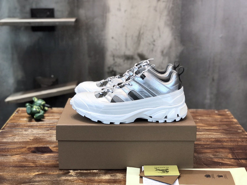 Burberry Luxury Shoes