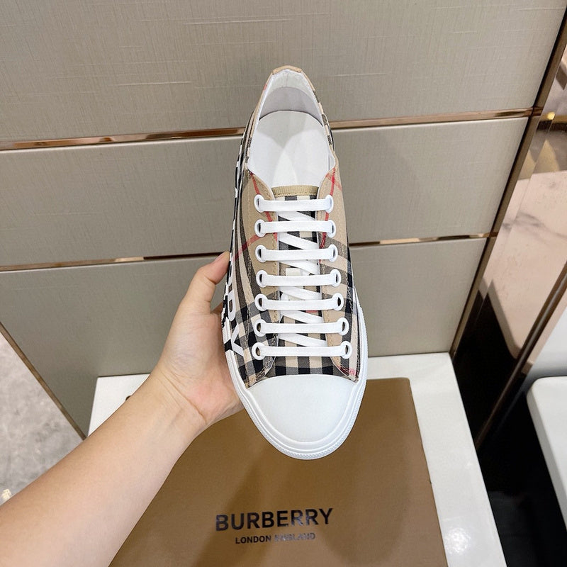 Burberry Luxury Shoes