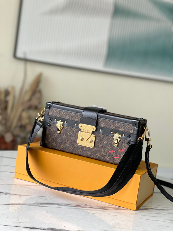 I W Fashion Lu-Vi Bags - 16672