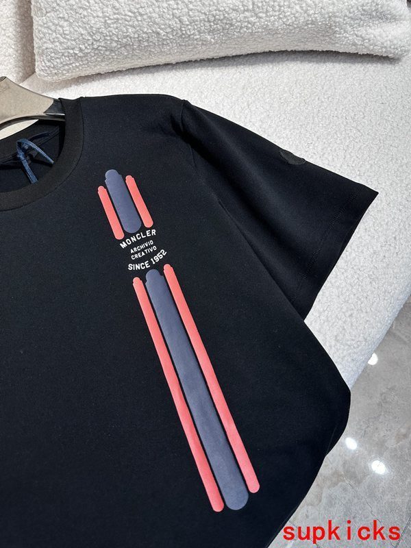 Moncler Luxury Cloth